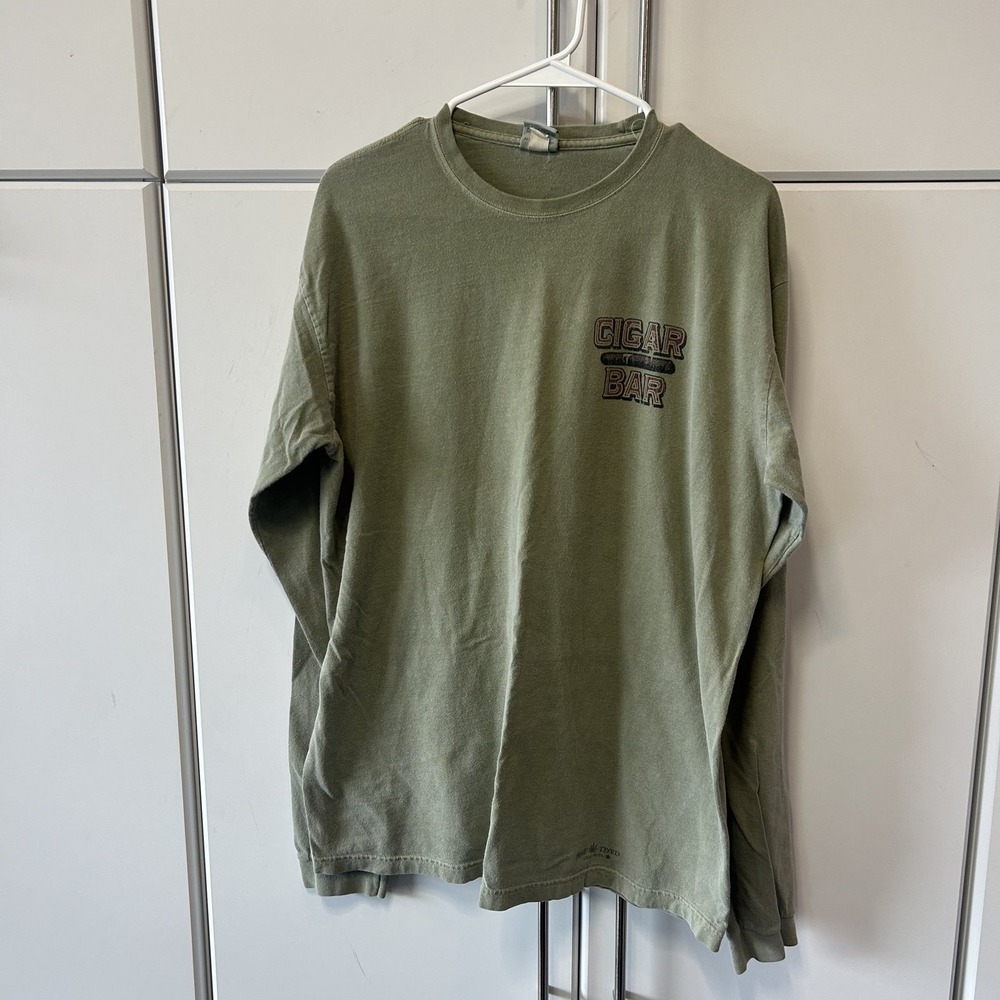 Crazy Shirts Mens Cigar Bar Long Sleeve T-Shirt Green Cotton Graphic Size M